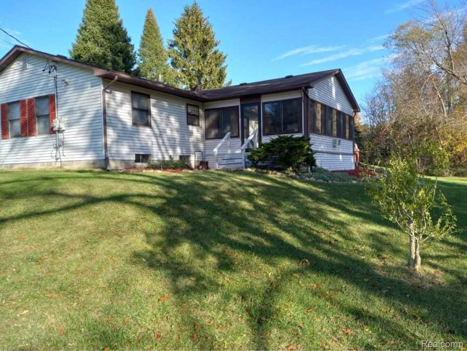 4826 Sutton Road Dryden, MI 48428 - Photo 77 of 95 IMG_5208.JPG