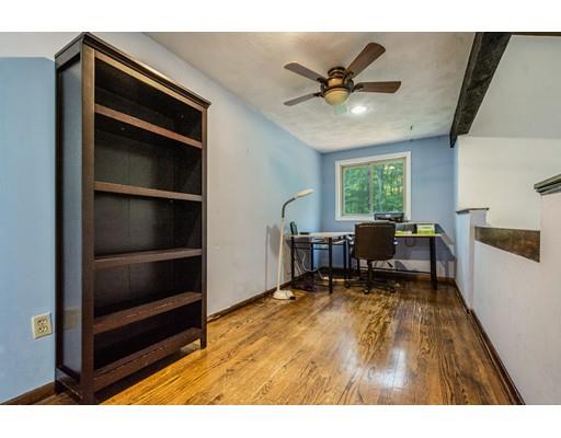 184 Burbank Road Sutton, MA 01590 - Photo 20 of 34