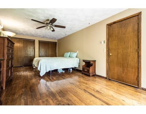 184 Burbank Road Sutton, MA 01590 - Photo 22 of 34