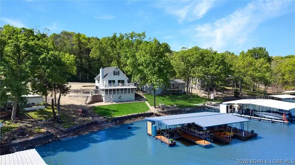 $620,000 | 396 Wundurvue Circle, Climax Springs, MO 65324