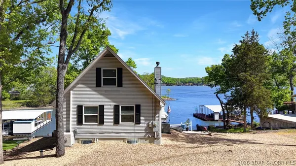 $620,000 | 396 Wundurvue Circle, Climax Springs, MO 65324