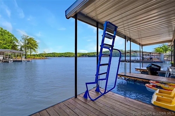 $620,000 | 396 Wundurvue Circle, Climax Springs, MO 65324