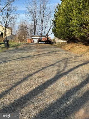 $2,795 | 14780 Jordan Lane, Haymarket, VA 20169