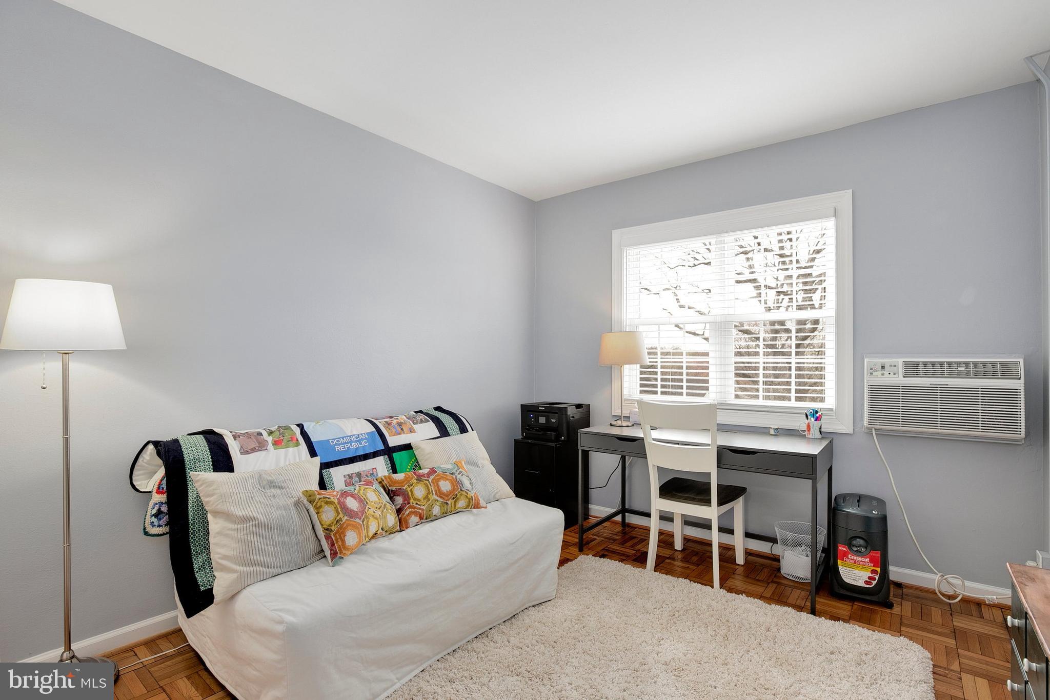 3132 Wellington Road Alexandria, VA 22302 - Photo 6 of 23
