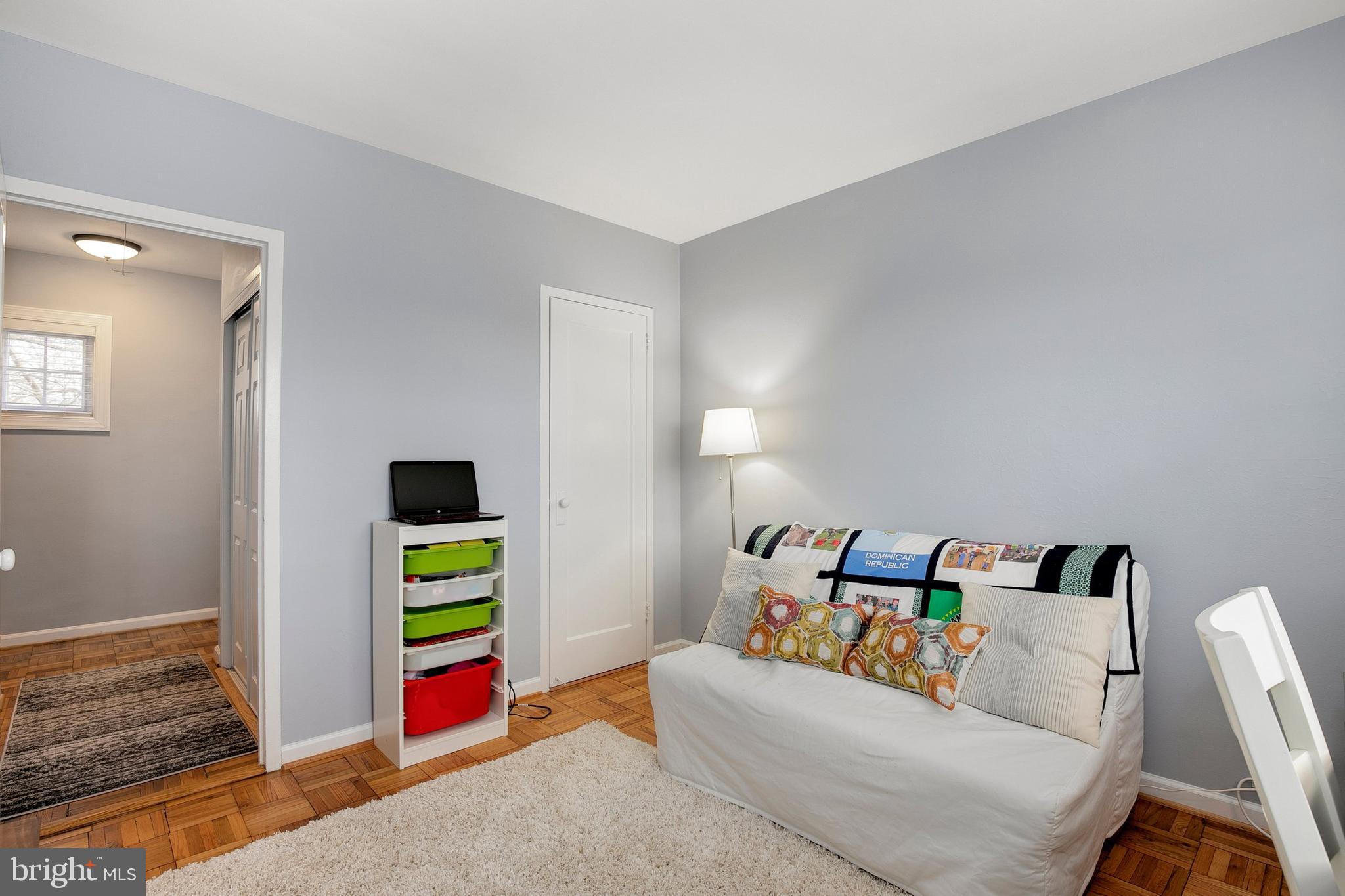 3132 Wellington Road Alexandria, VA 22302 - Photo 7 of 23