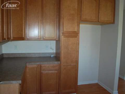6353 East Pierson Road Flint, MI 48506 - Photo 11 of 27 20376473-10.JPG