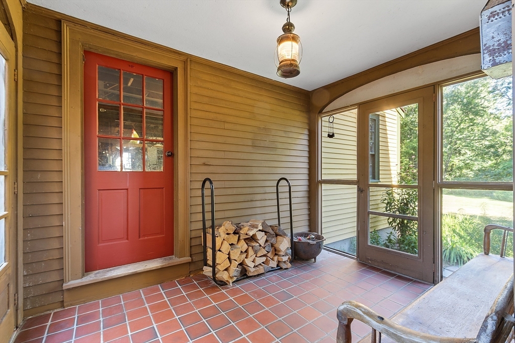 46 Locust Street Merrimac, MA 01860 - Photo 16 of 42 Gallery Image 16