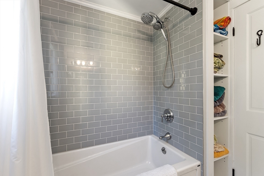 46 Locust Street Merrimac, MA 01860 - Photo 23 of 42 Gallery Image 23