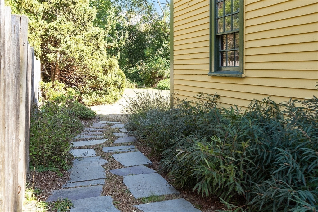 46 Locust Street Merrimac, MA 01860 - Photo 30 of 42 Gallery Image 30