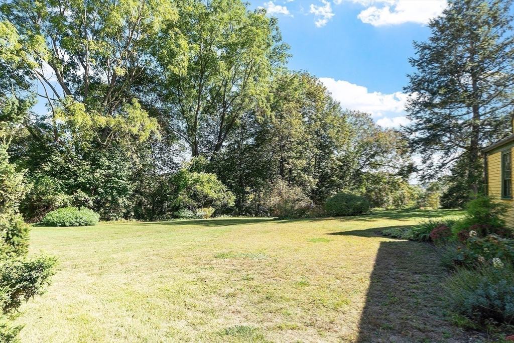 46 Locust Street Merrimac, MA 01860 - Photo 31 of 42 Gallery Image 31