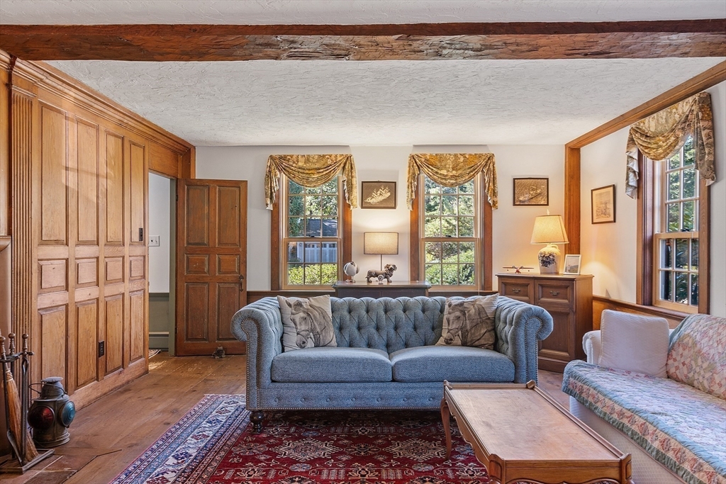 46 Locust Street Merrimac, MA 01860 - Photo 6 of 42 Gallery Image 6