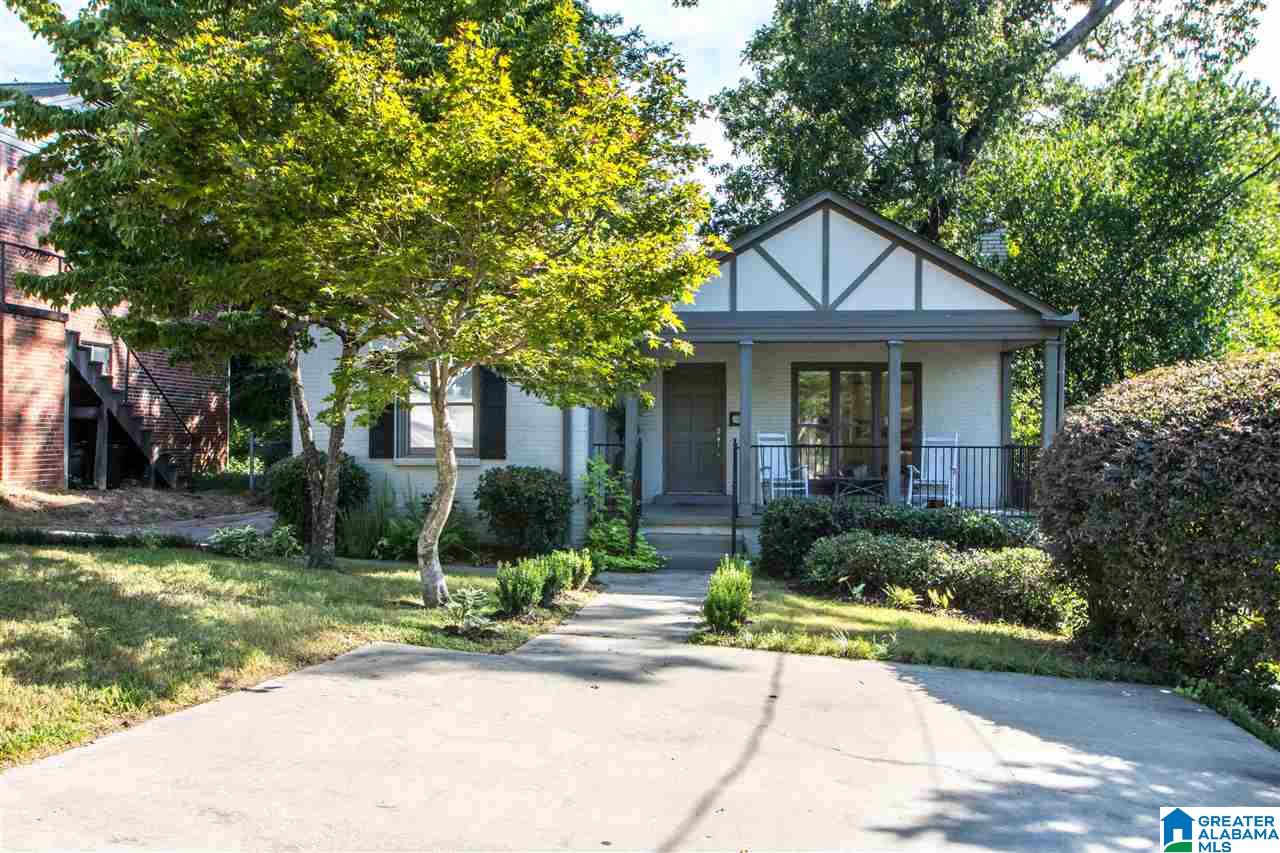 133 Spring Street Mountain Brook, AL 35213 - Photo 2 of 36