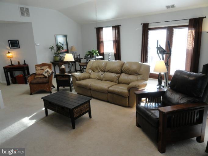 505 Brentwood Road Edgewater, MD 21037 - Photo 10 of 30 Family Room