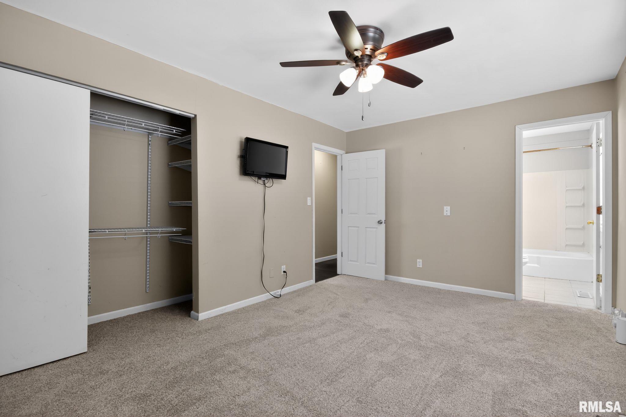 53 Mishawaka Drive Rochester, IL 62563 - Photo 22 of 32