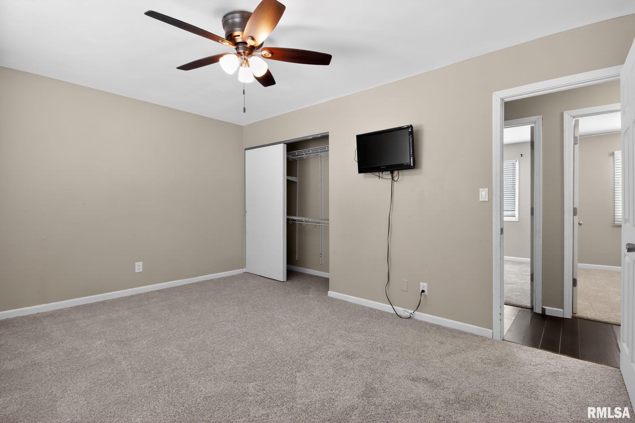 53 Mishawaka Drive Rochester, IL 62563 - Photo 23 of 32