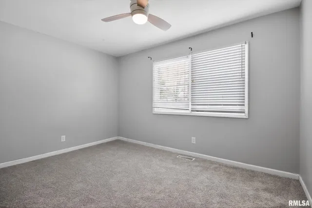 $239,000 | 53 Mishawaka Drive, Rochester, IL 62563