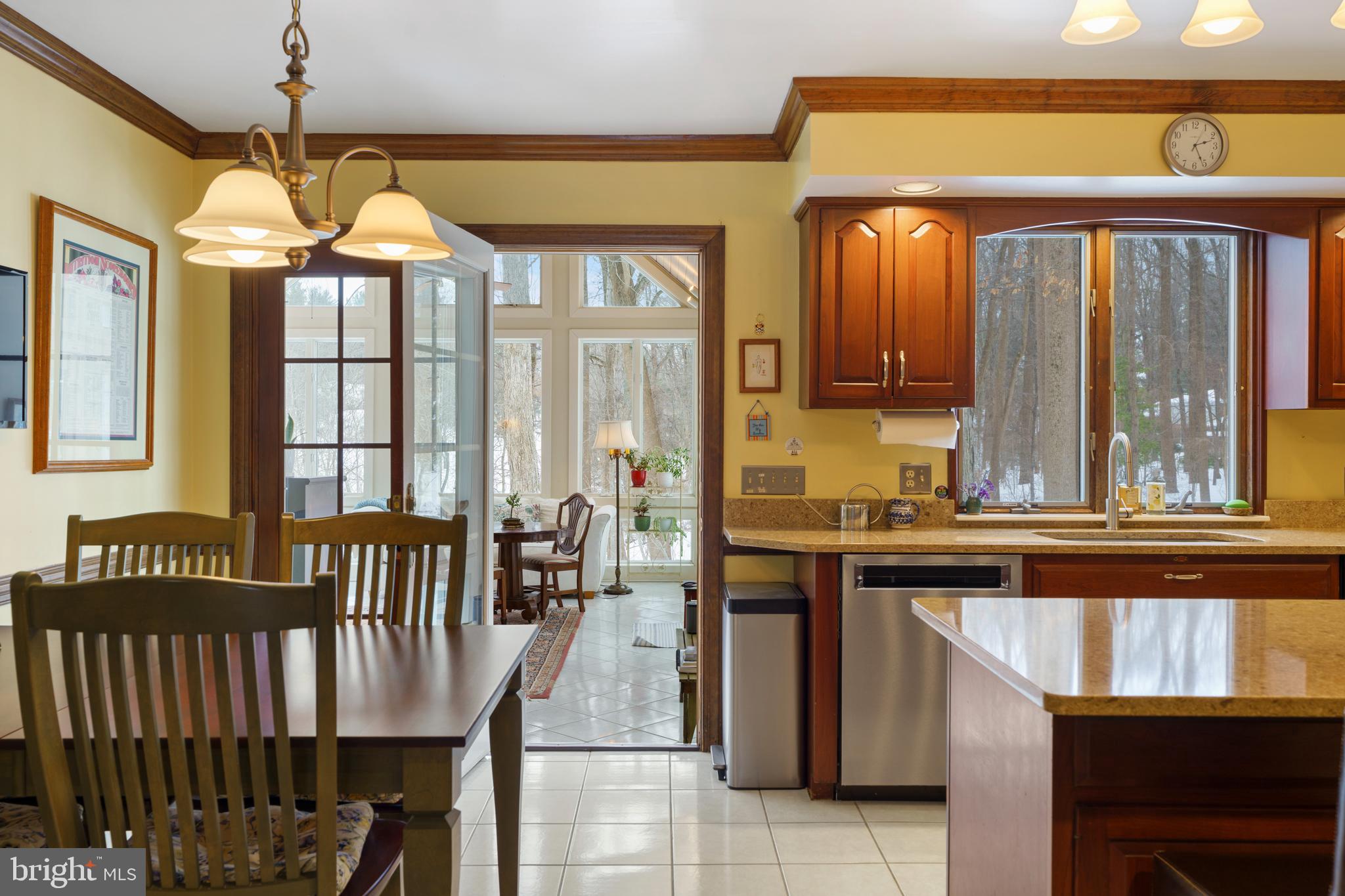 14225 Sawmill Court Phoenix, MD 21131 - Photo 15 of 43 Kitchen/Crown Molding