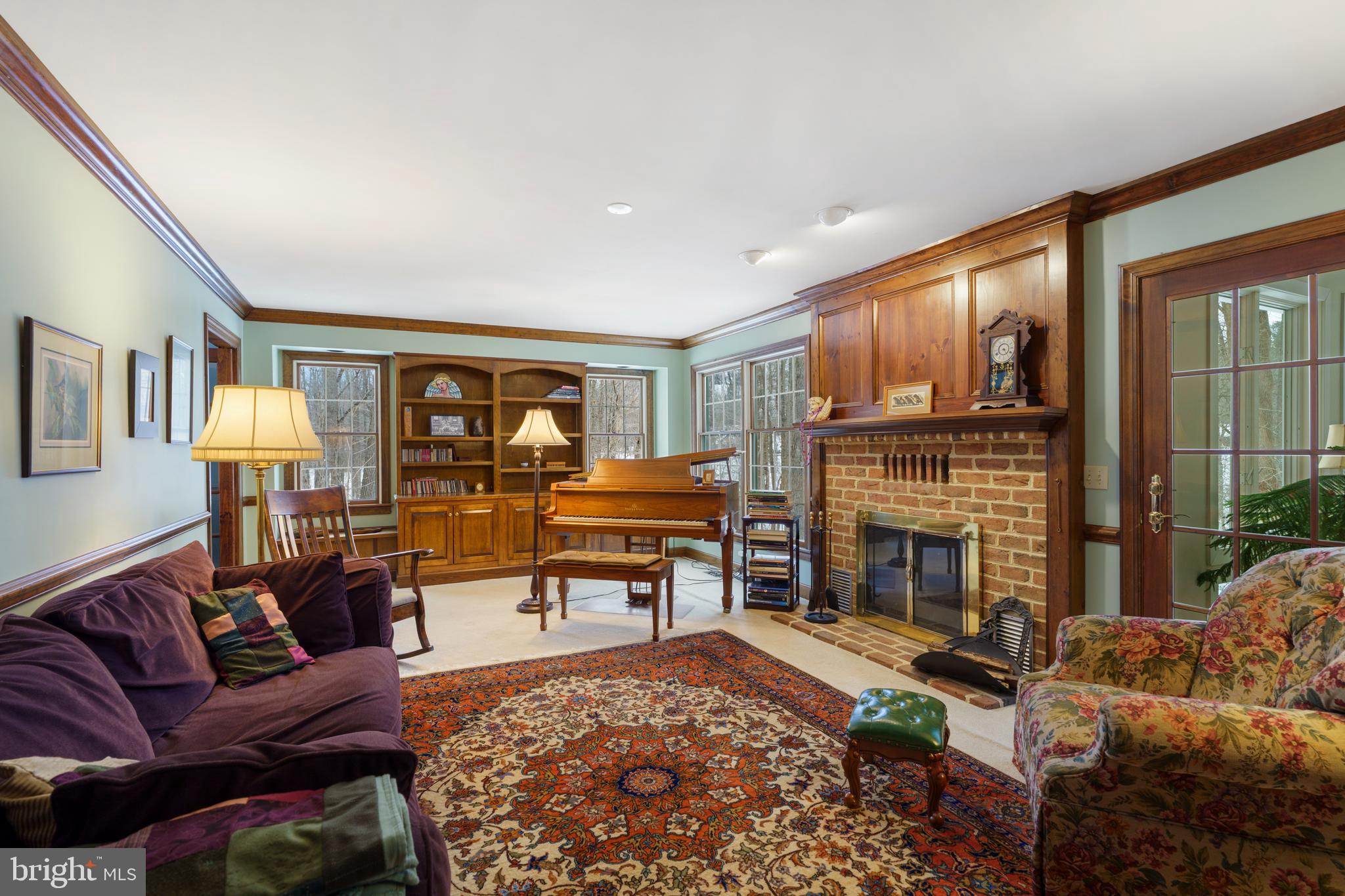 14225 Sawmill Court Phoenix, MD 21131 - Photo 6 of 43 Family Room/Wood Burning FP