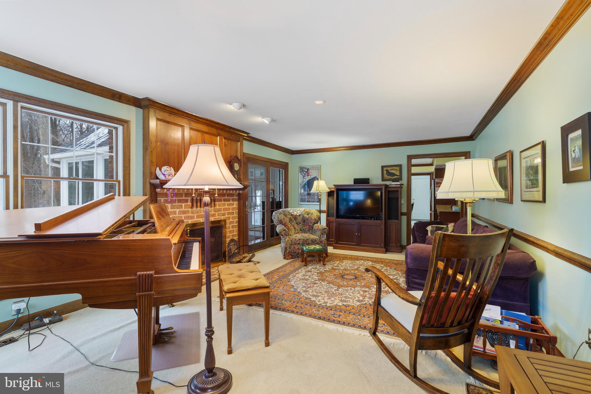 14225 Sawmill Court Phoenix, MD 21131 - Photo 7 of 43 Family Room