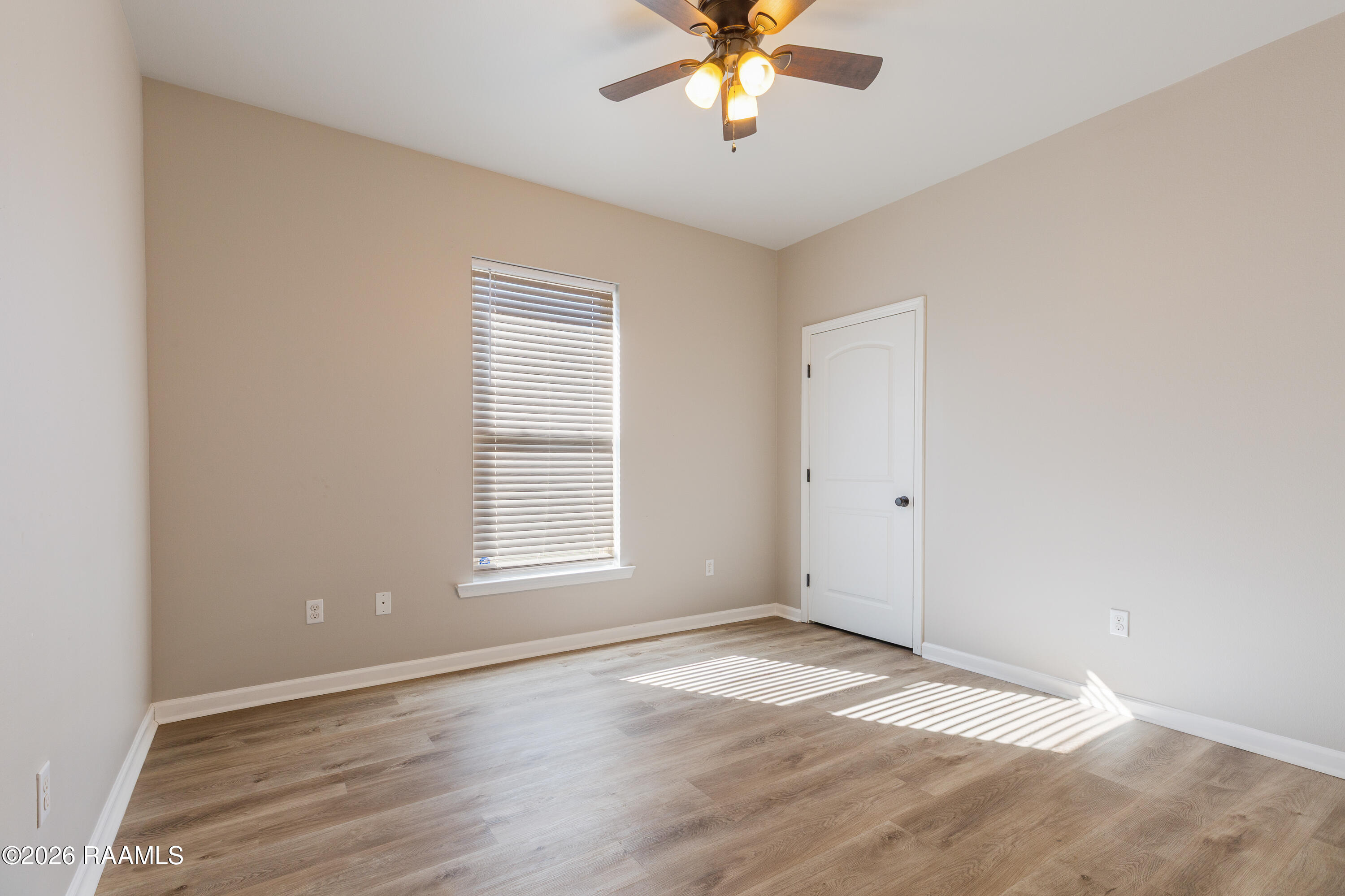 129 Gray Birch Loop Youngsville, LA 70592 - Photo 15 of 22 129 Grey Birch Loop Youngsville-15