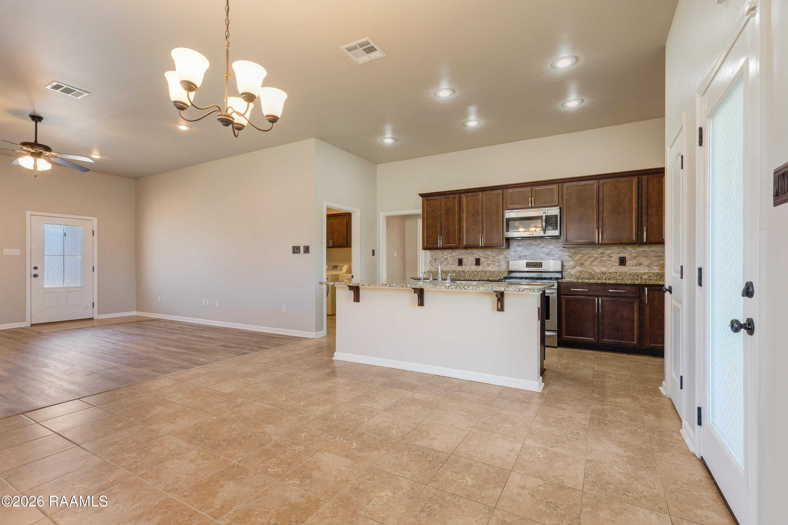 129 Gray Birch Loop Youngsville, LA 70592 - Photo 8 of 22 129 Grey Birch Loop Youngsville-8