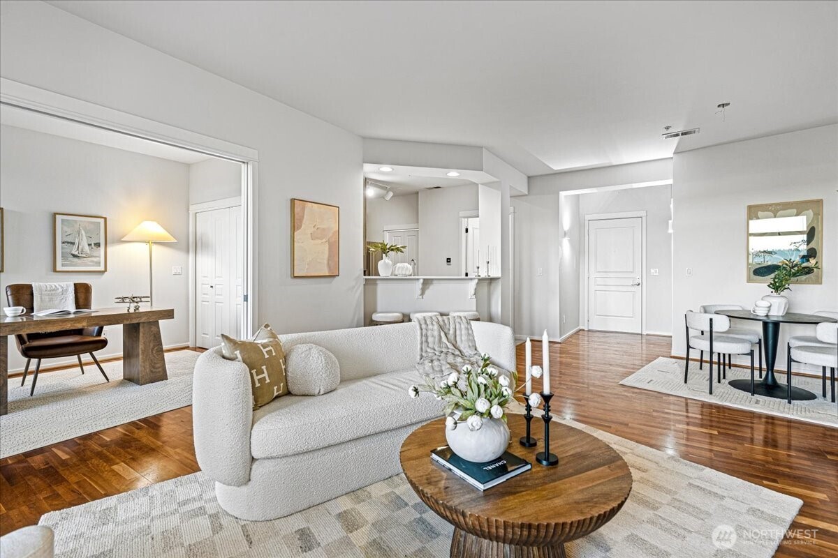 1900 Alaskan Way, Unit 108 Seattle, WA 98101 - Photo 11 of 38