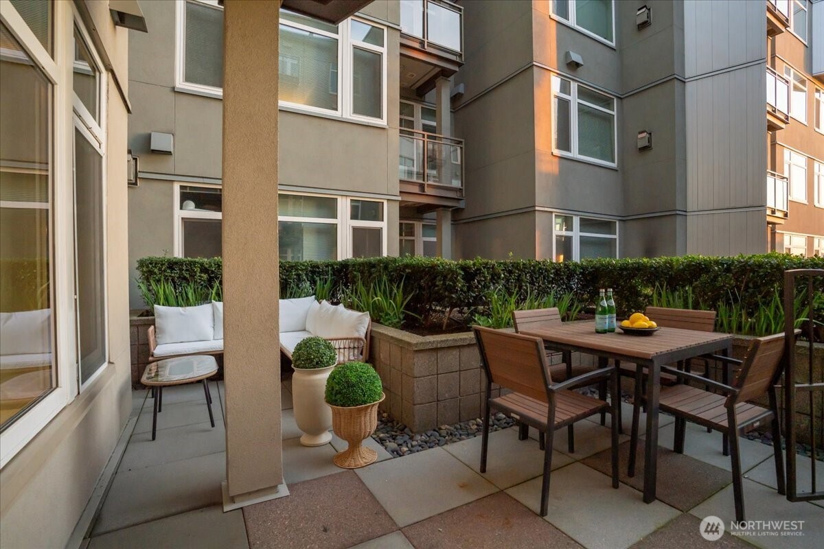1900 Alaskan Way, Unit 108 Seattle, WA 98101 - Photo 26 of 38
