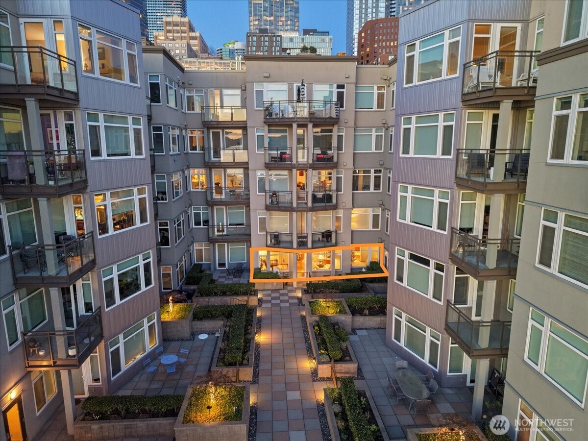 1900 Alaskan Way, Unit 108 Seattle, WA 98101 - Photo 30 of 38