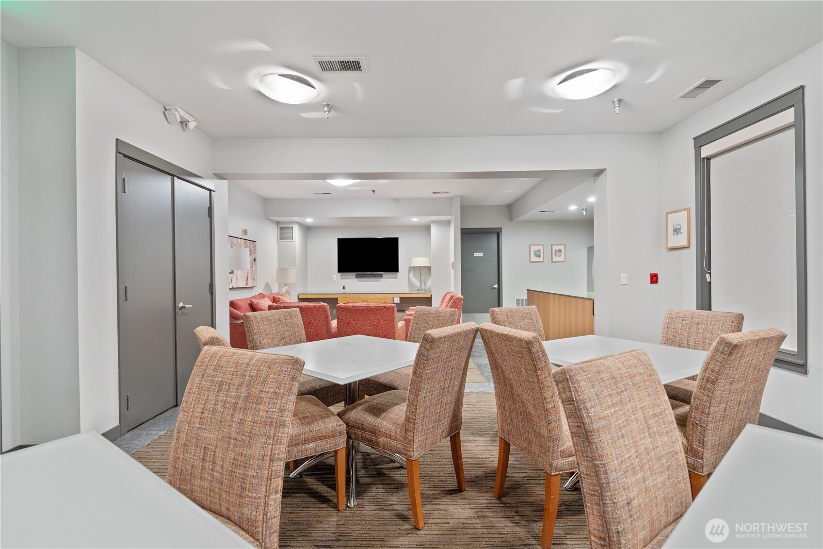 1900 Alaskan Way, Unit 108 Seattle, WA 98101 - Photo 35 of 38