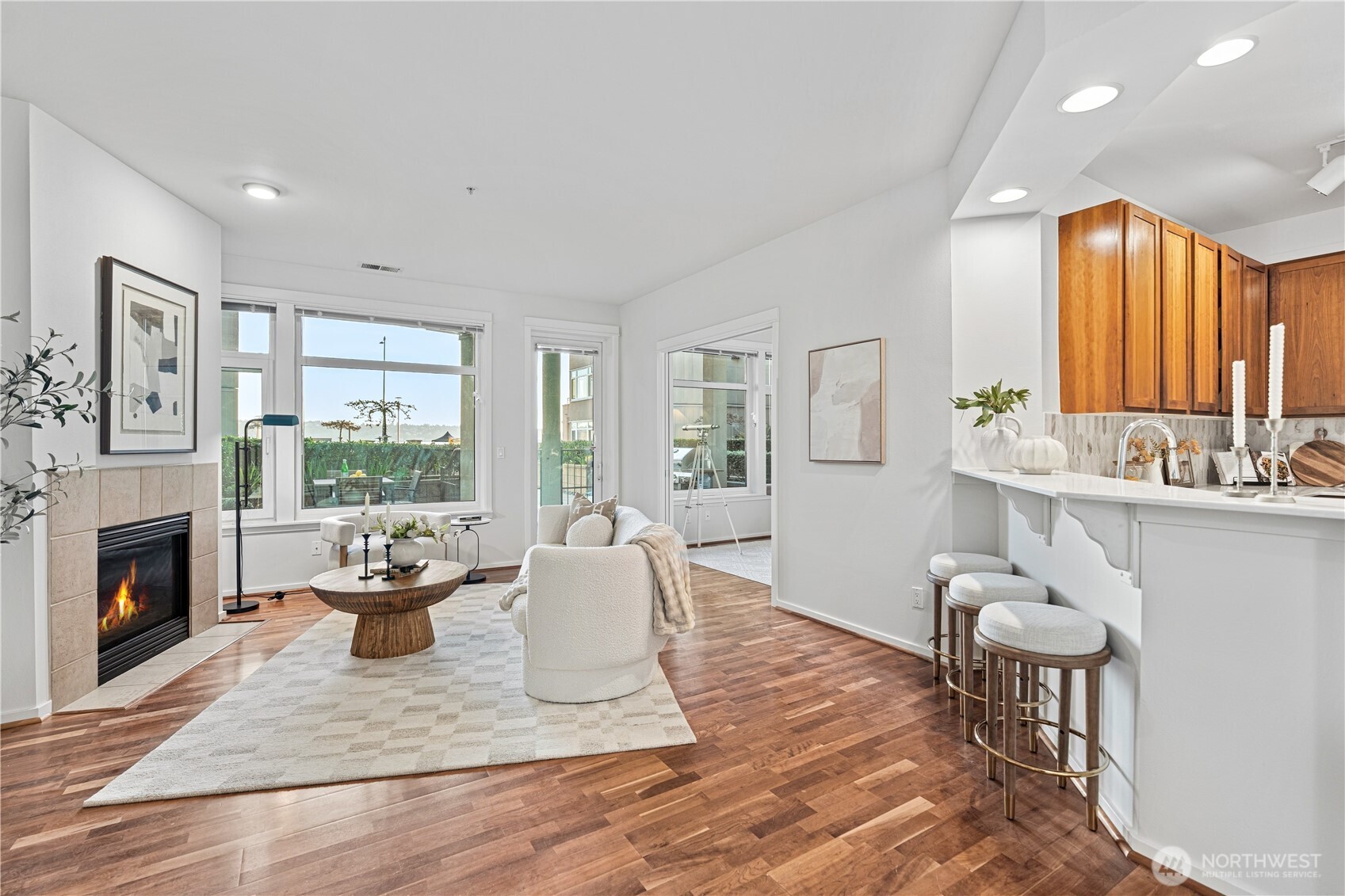 1900 Alaskan Way, Unit 108 Seattle, WA 98101 - Photo 7 of 38