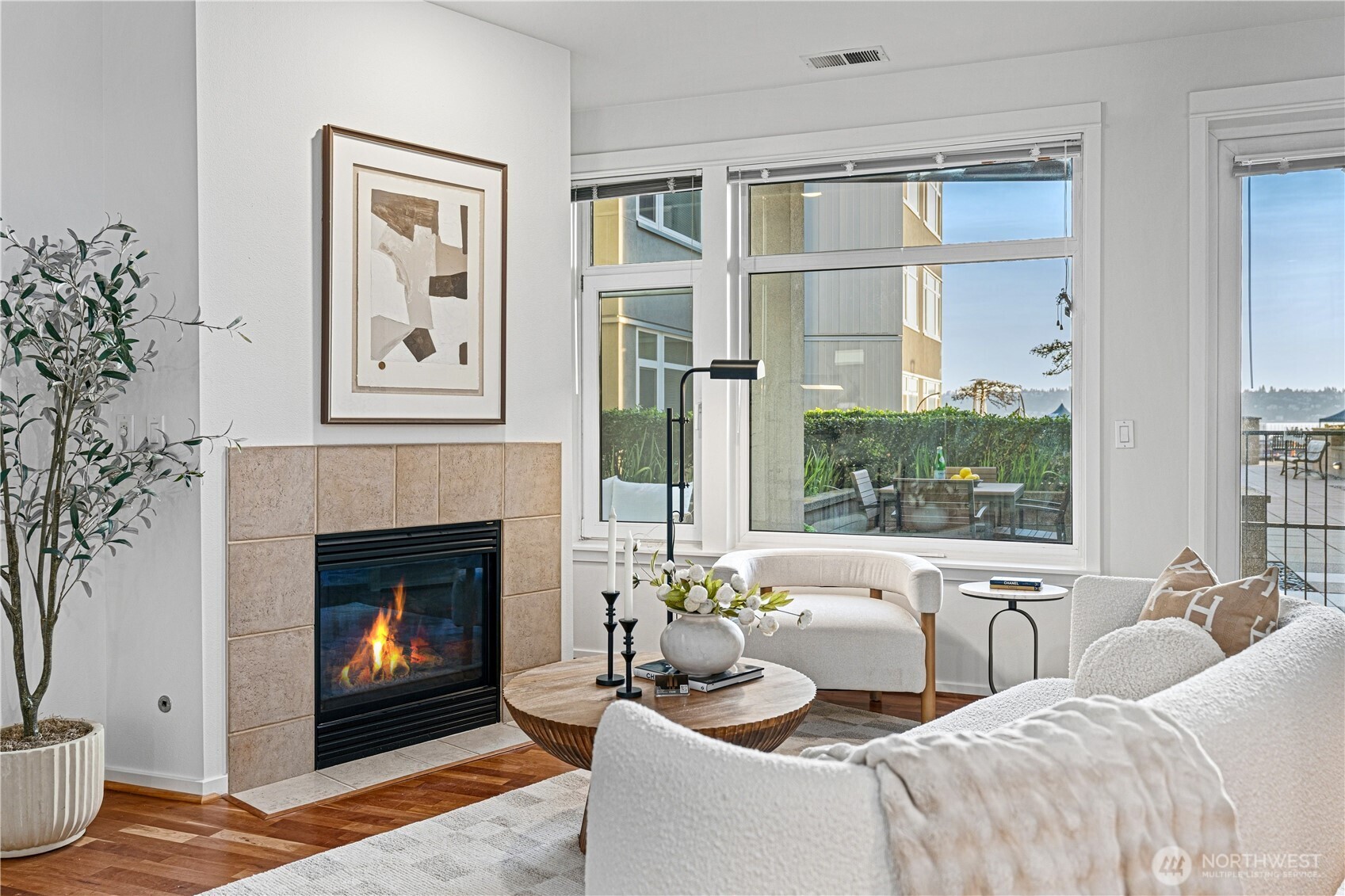 1900 Alaskan Way, Unit 108 Seattle, WA 98101 - Photo 8 of 38