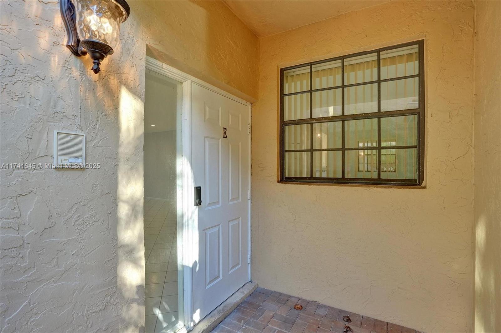 6765 Montego Bay Boulevard, Unit E Boca Raton, FL 33433 - Photo 19 of 91