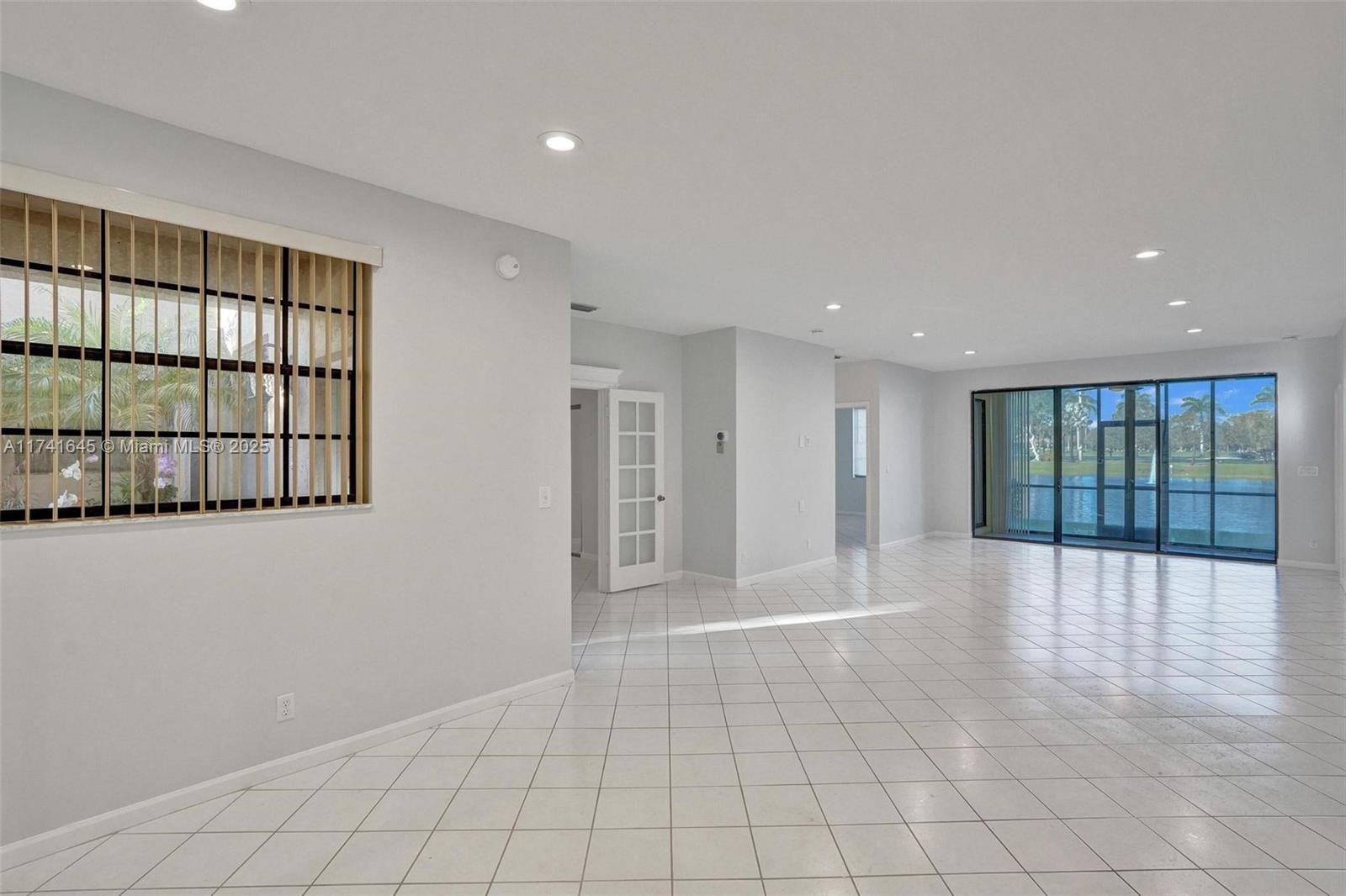 6765 Montego Bay Boulevard, Unit E Boca Raton, FL 33433 - Photo 21 of 91