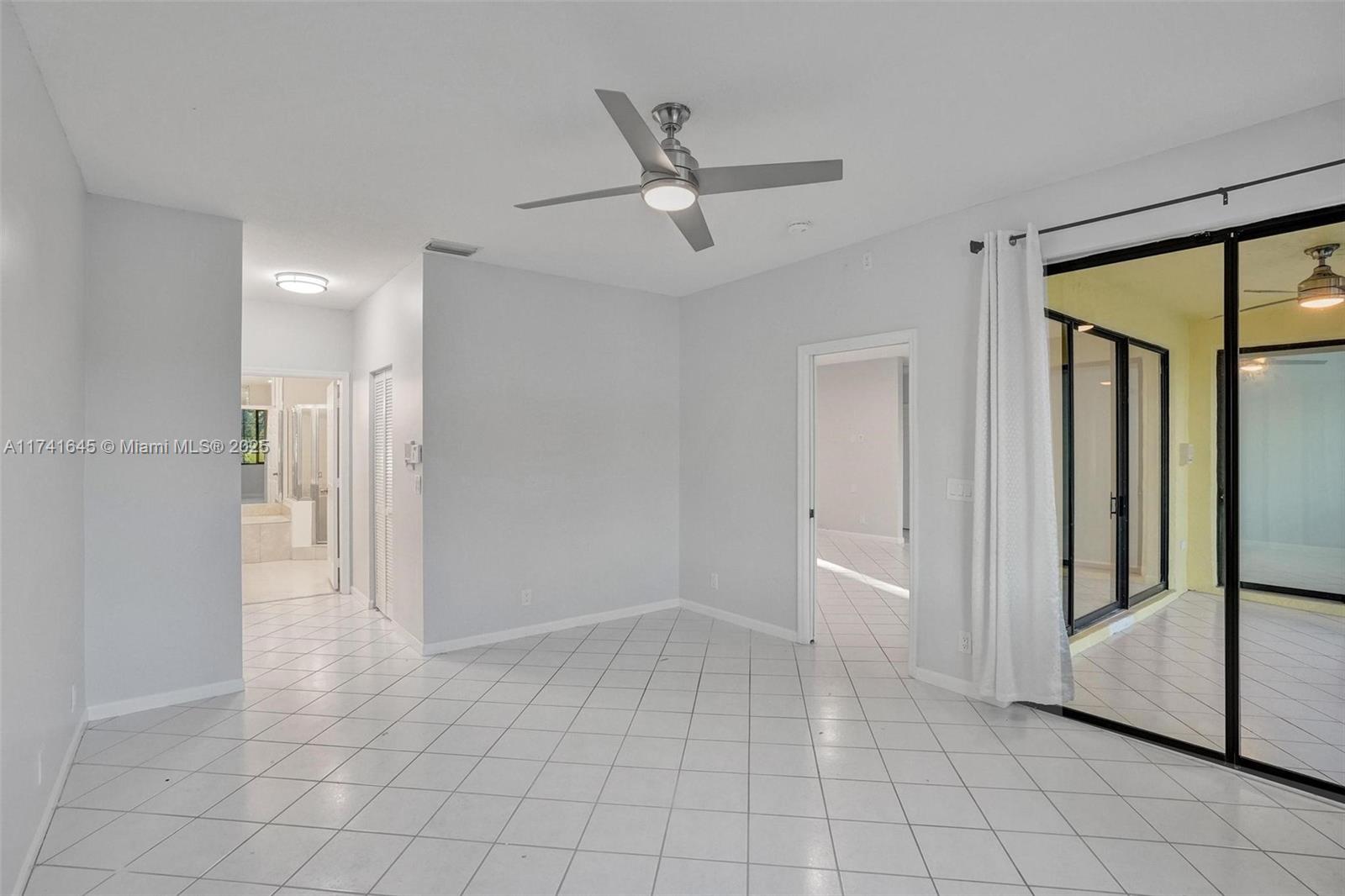 6765 Montego Bay Boulevard, Unit E Boca Raton, FL 33433 - Photo 31 of 91