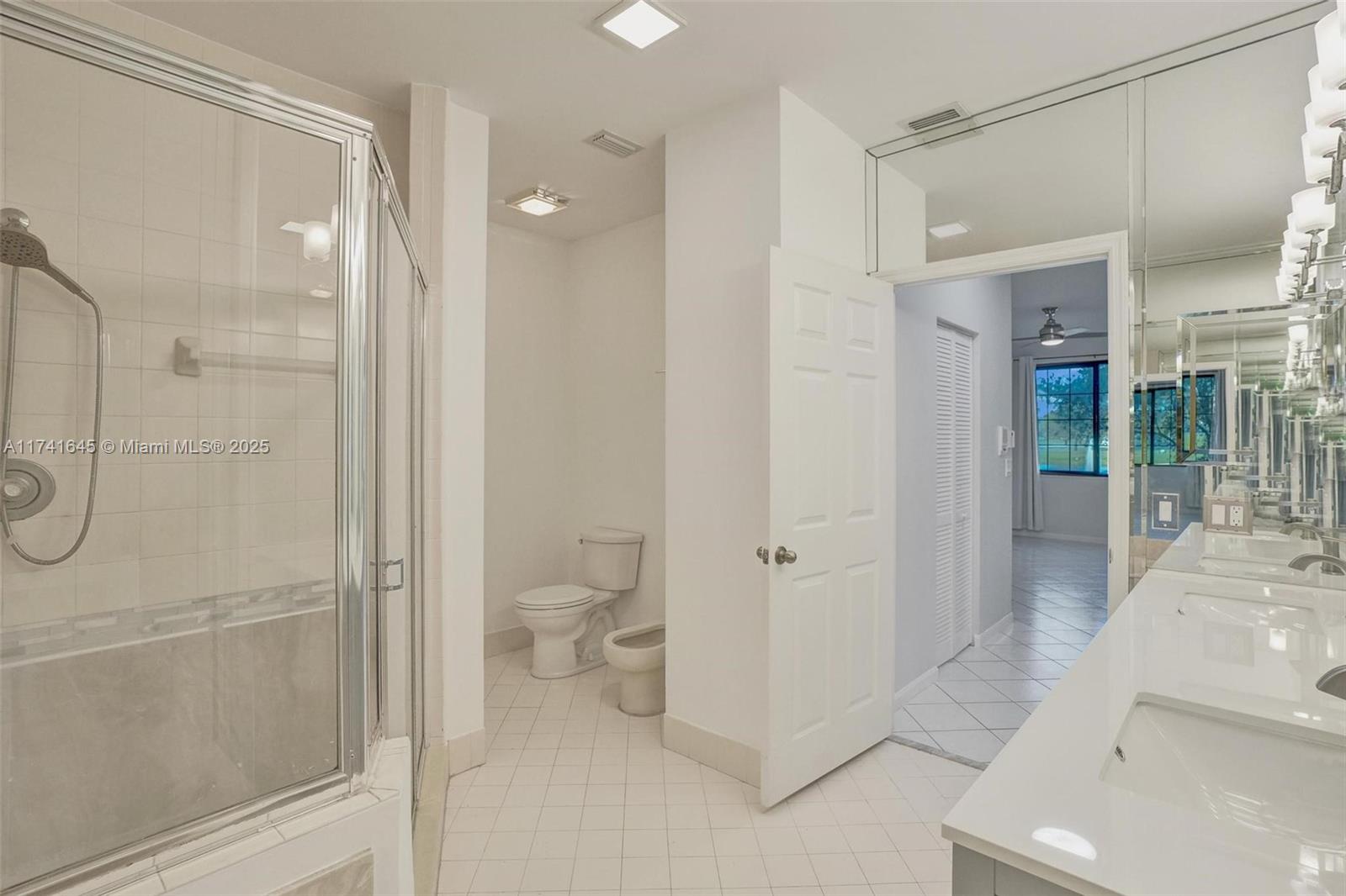 6765 Montego Bay Boulevard, Unit E Boca Raton, FL 33433 - Photo 43 of 91