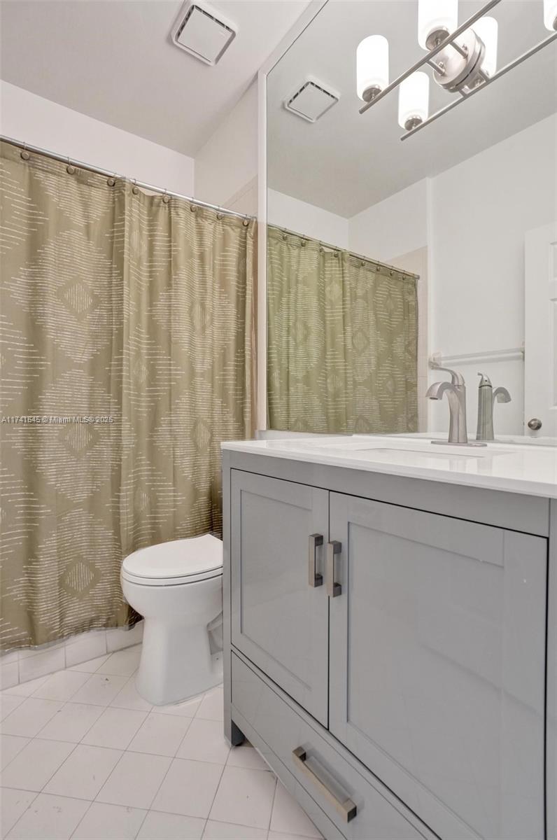 6765 Montego Bay Boulevard, Unit E Boca Raton, FL 33433 - Photo 44 of 91