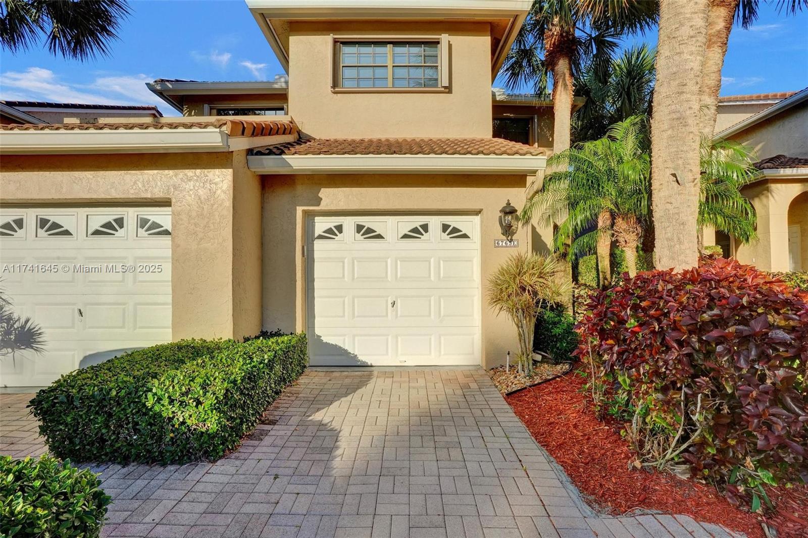 6765 Montego Bay Boulevard, Unit E Boca Raton, FL 33433 - Photo 7 of 91