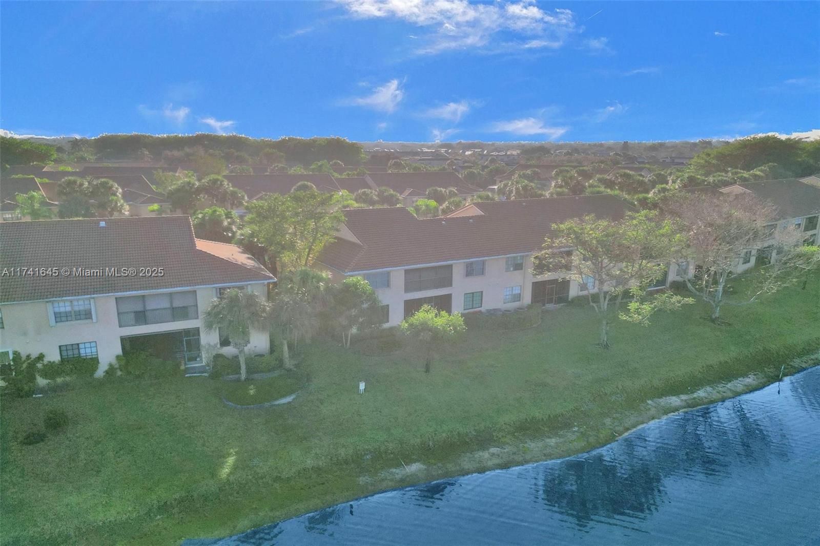 6765 Montego Bay Boulevard, Unit E Boca Raton, FL 33433 - Photo 77 of 91