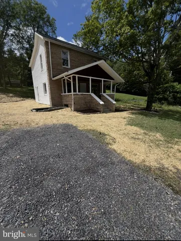 $179,999 | 19402 Old Dans Rock Road Southwest, Frostburg, MD 21532