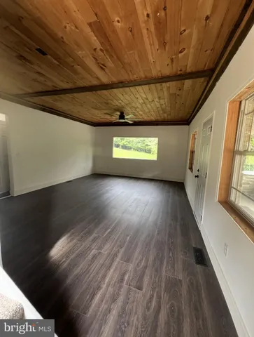 $179,999 | 19402 Old Dans Rock Road Southwest, Frostburg, MD 21532