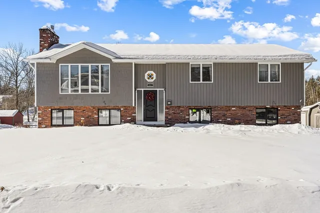 $549,000 | 67 Boynton Avenue, South Hadley, MA 01075