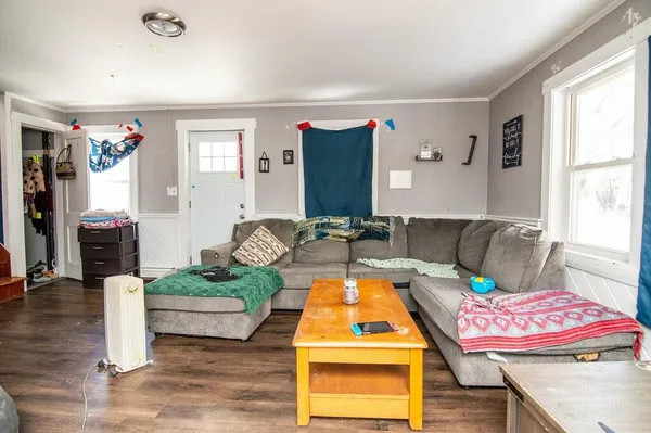 $200,000 | 49 Nichol Street, Paris, ME 04281