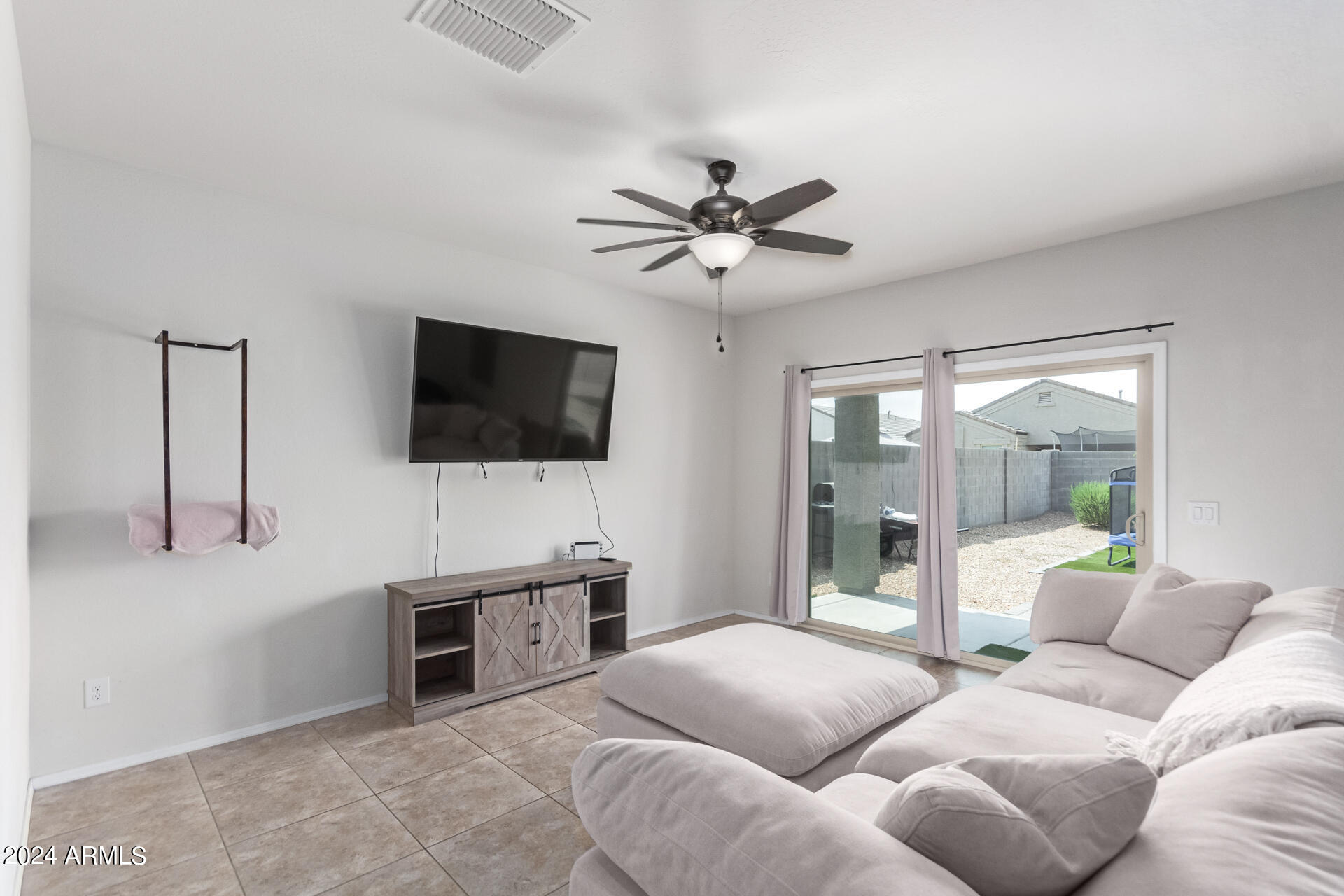 31013 West Mitchell Drive Buckeye, AZ 85396 - Photo 8 of 39 0008-07 - Mitchell