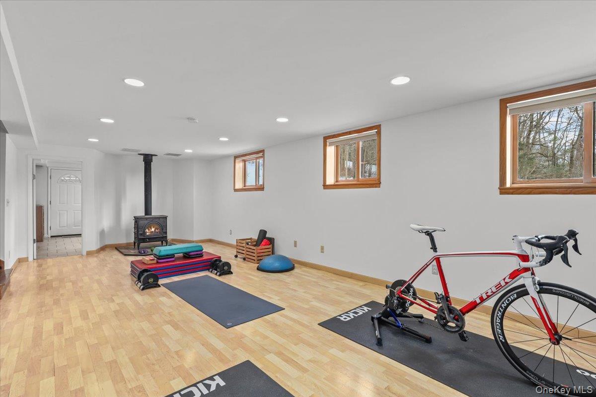 20 Faraway Road Armonk, NY 10504 - Photo 18 of 26