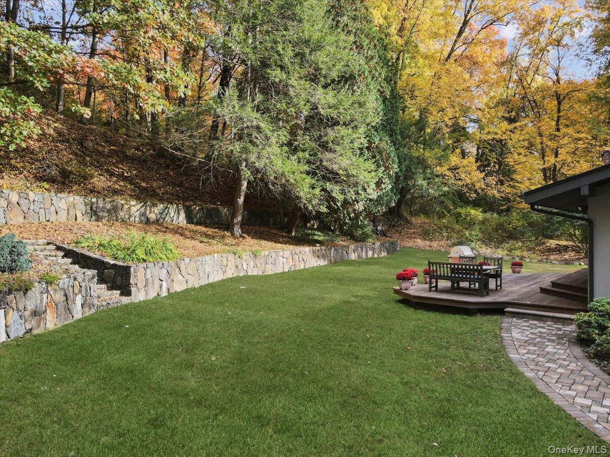 20 Faraway Road Armonk, NY 10504 - Photo 3 of 26