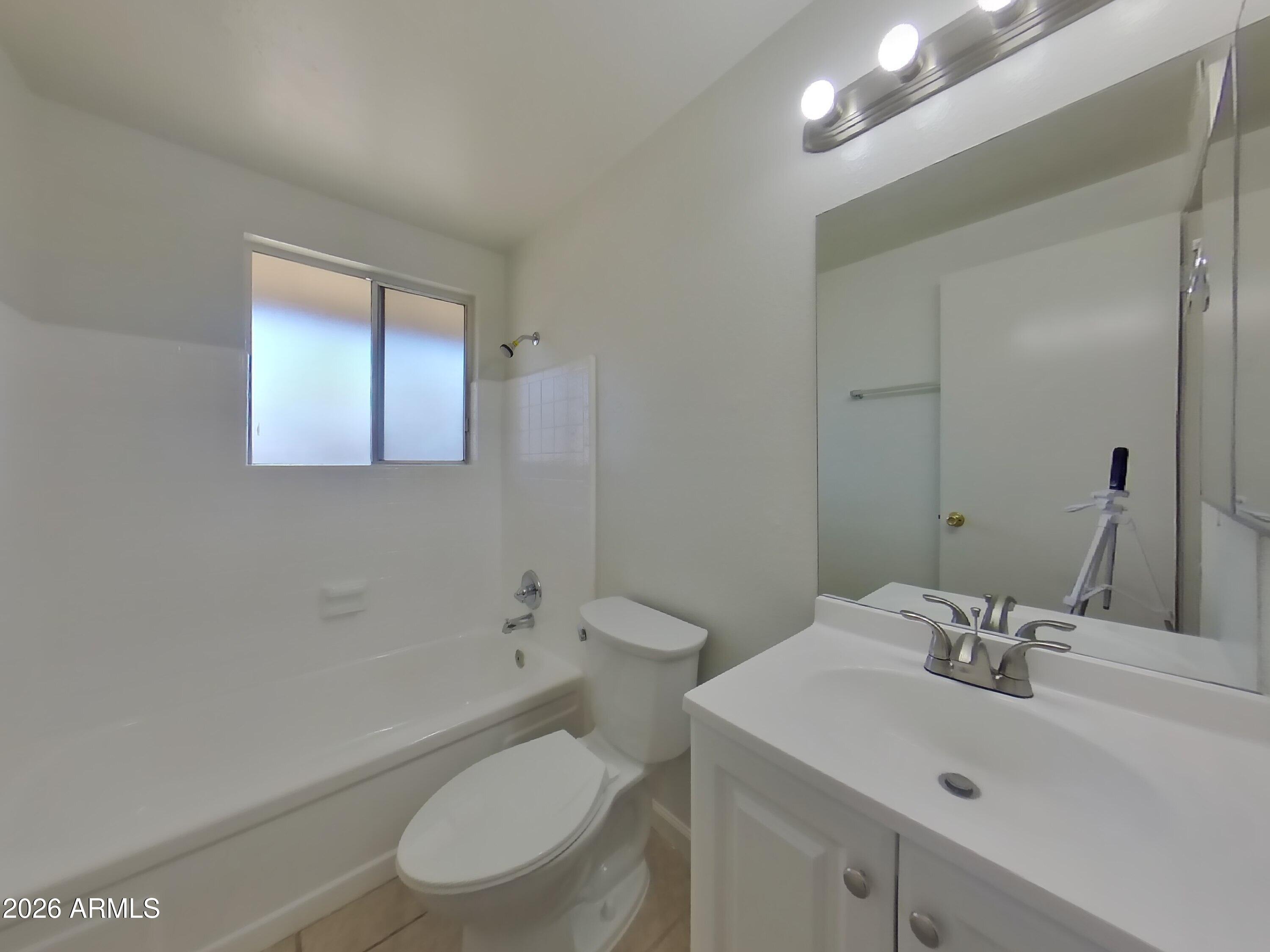 3830 West Royal Palm Road Phoenix, AZ 85051 - Photo 16 of 20 15_pc_X9HcIKlR8k_4veWXMfhGU_layout_0