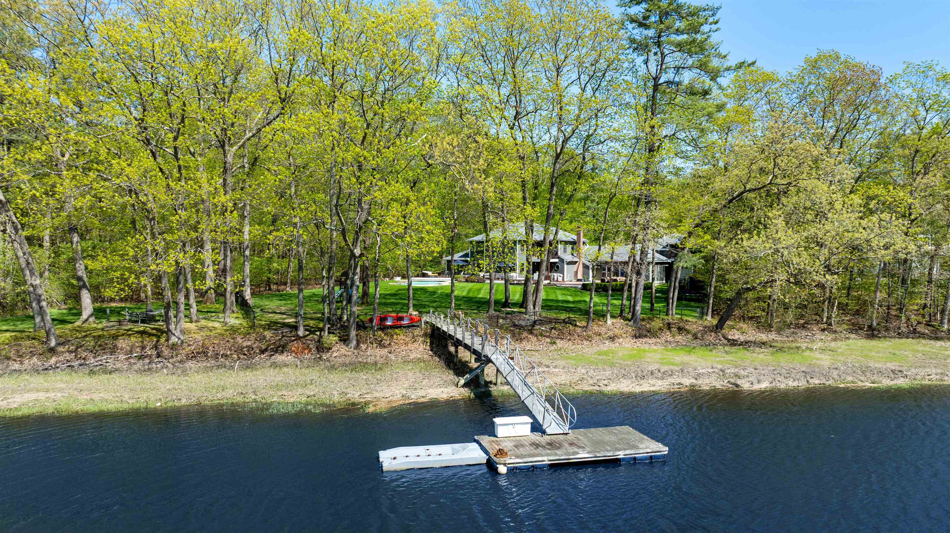 8 Wingate Court Stratham, NH 03885 - Photo 1 of 51