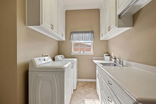 $725,000 | 1537 South Story Road, Irving, TX 75060