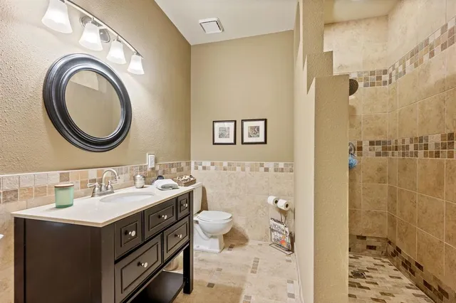 $725,000 | 1537 South Story Road, Irving, TX 75060