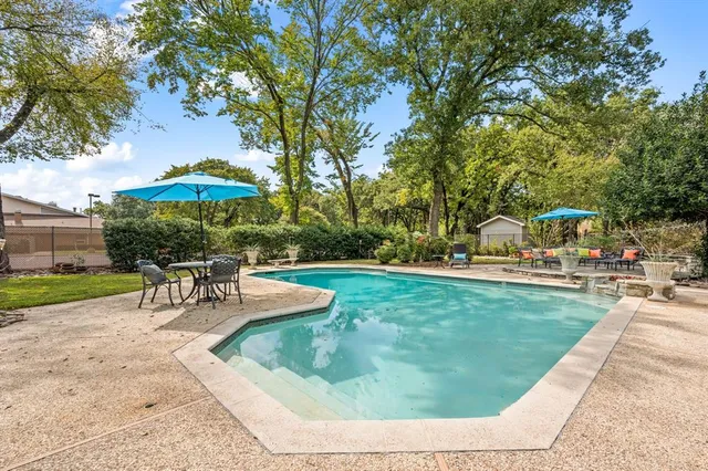 $725,000 | 1537 South Story Road, Irving, TX 75060